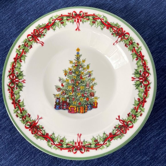 Christopher Radko Other - Christopher Radko 8 Christmas Rimmed Soup Bowls